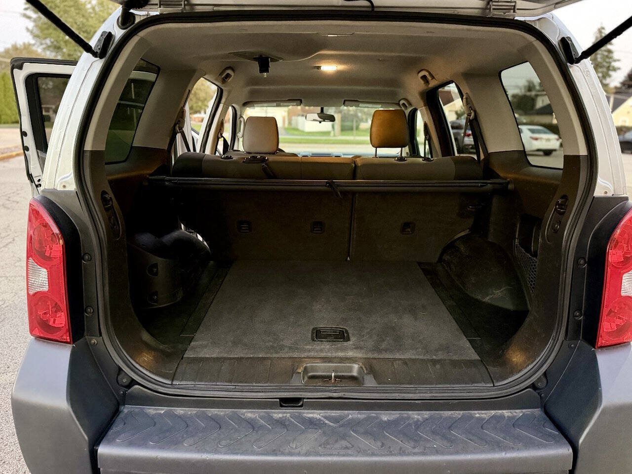 Used 2012 Nissan Xterra X AWD/4WD image 19