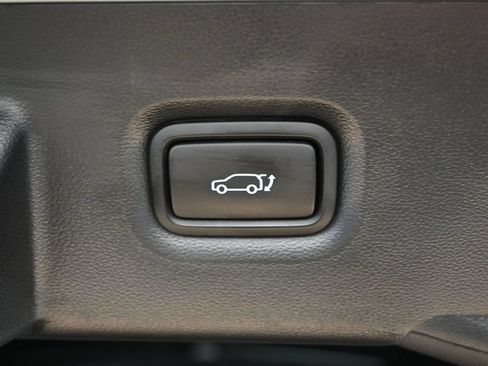 Used 2023 Hyundai Ioniq 5 Limited AWD/4WD image 16