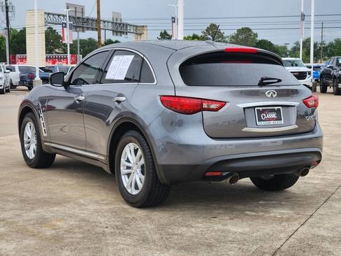 Used 2017 INFINITI QX70 2WD image 5