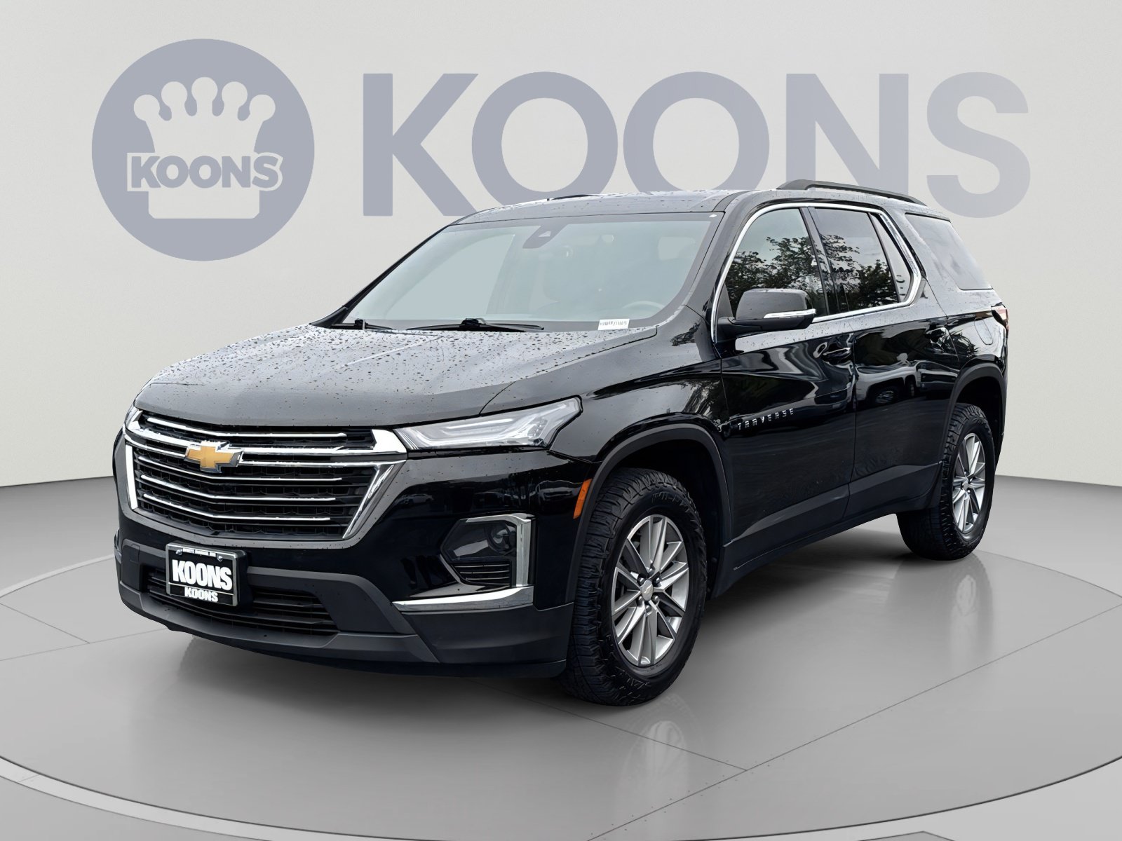 Used 2023 Chevrolet Traverse LT AWD/4WD image 1
