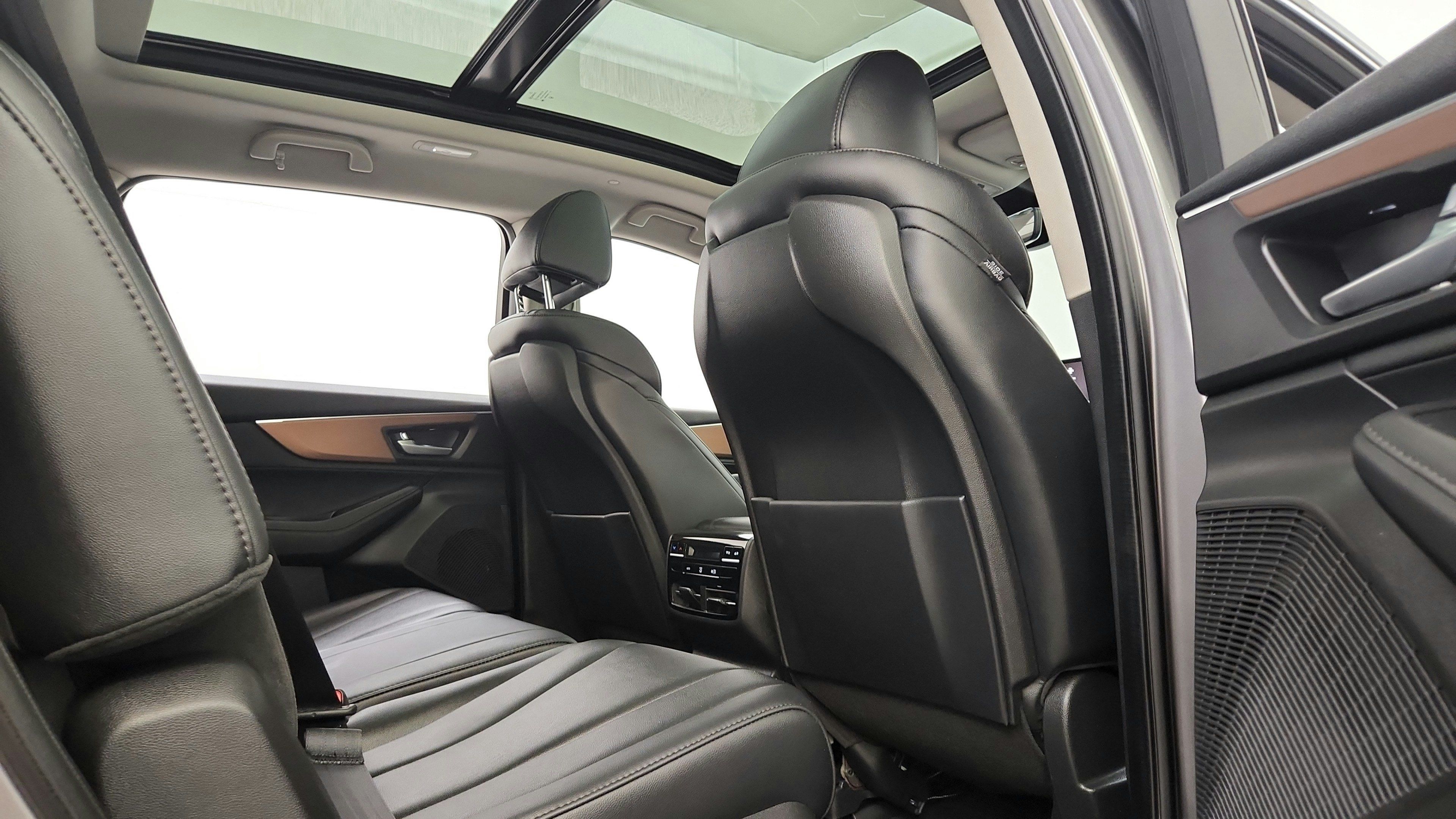 Used 2022 Acura MDX FWD image 33