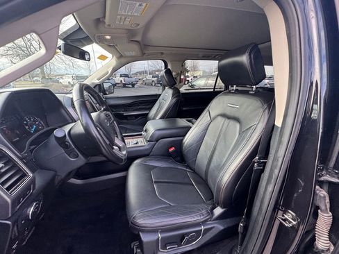 Used 2021 Ford Expedition Max Platinum image 9