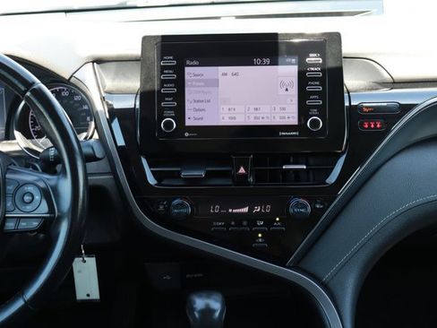Used 2023 Toyota Camry SE FWD image 12