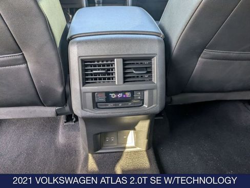 Certified 2021 Volkswagen Atlas SE image 31