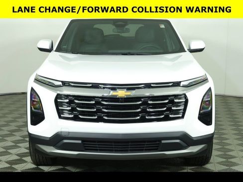 Used 2026 Chevrolet Equinox LT w/ Convenience Package II image 9