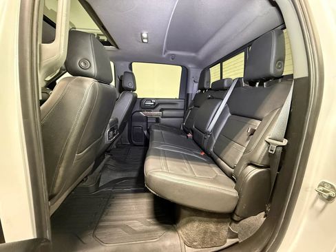 Used 2021 GMC Sierra 3500 Denali AWD/4WD image 15
