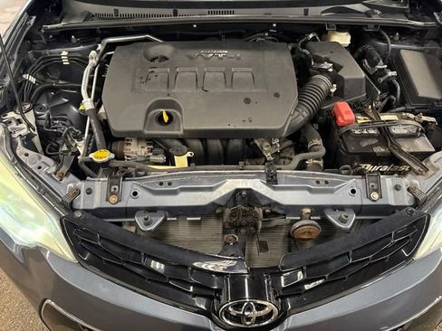 Used 2015 Toyota Corolla S FWD image 29