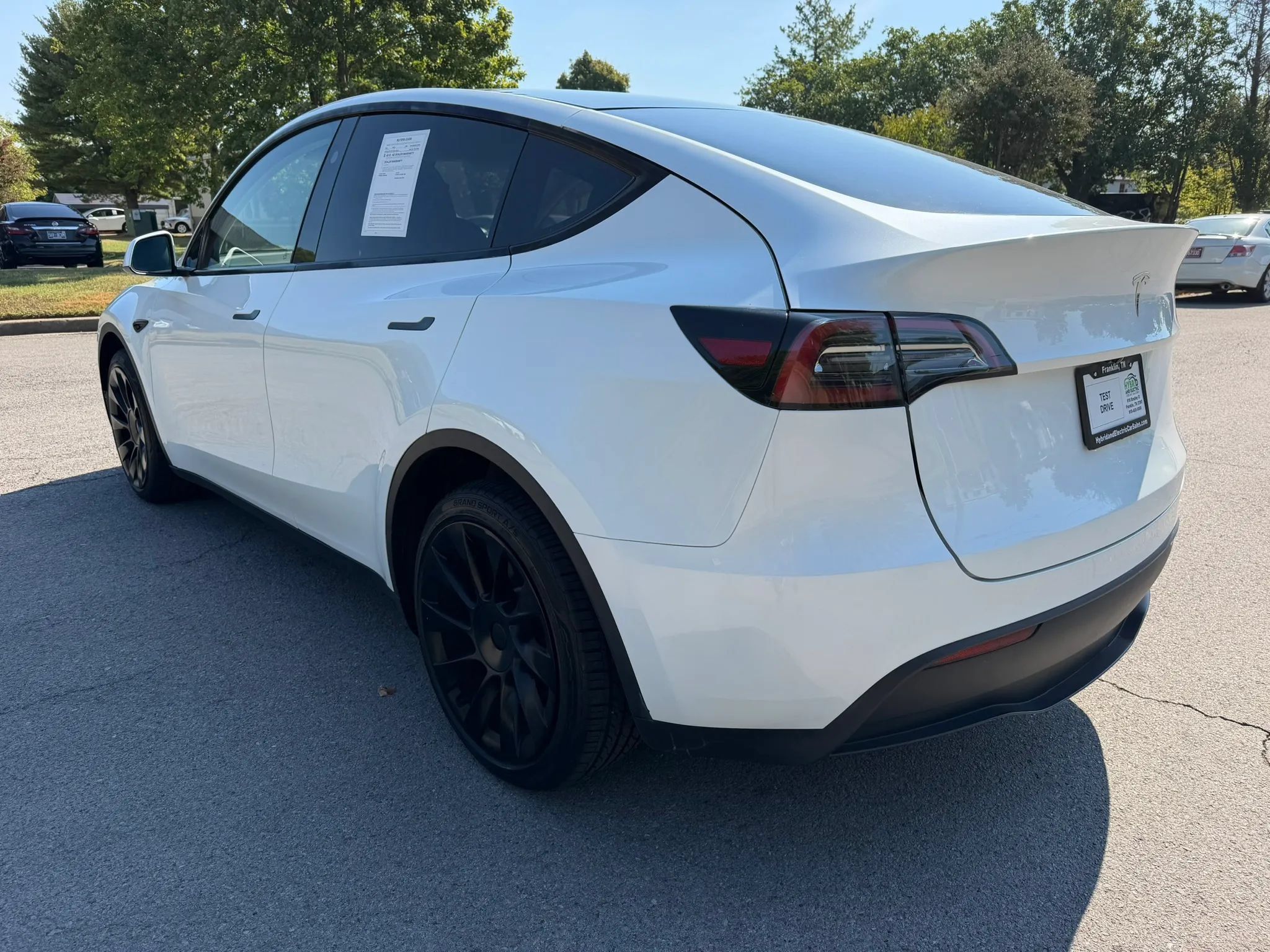 Used 2023 Tesla Model Y Long Range AWD/4WD image 6