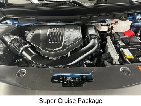 Used 2025 Buick Enclave Avenir w/ Super Cruise Package AWD/4WD image 18