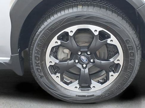 Used 2023 Subaru Crosstrek 2.0i Premium image 25