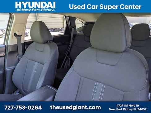 Certified 2023 Hyundai Tucson SEL FWD image 6
