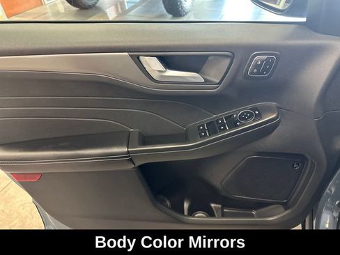 Used 2023 Ford Escape Active w/ Tech Pack #2 AWD/4WD image 20