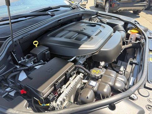 Used 2022 Jeep Grand Cherokee Laredo X AWD/4WD image 35