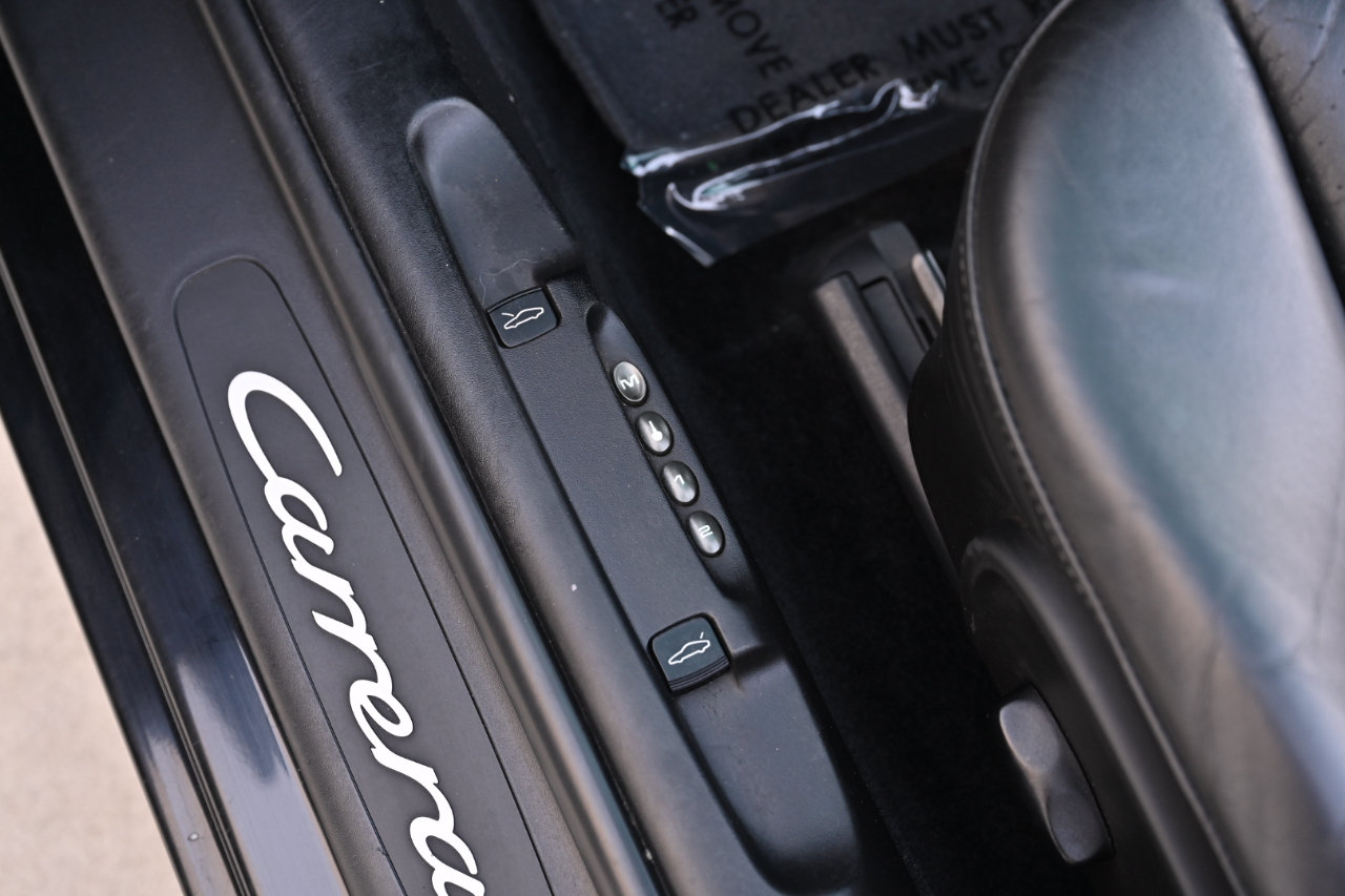 Used 2004 Porsche 911 Cabriolet image 55