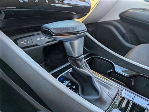 Used 2024 Hyundai Tucson SEL image 11