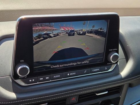 Used 2023 Nissan Rogue SV FWD image 26