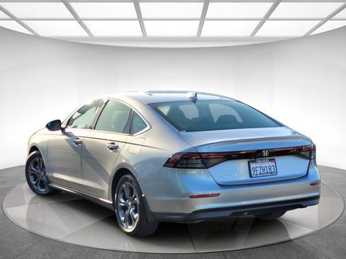Certified 2023 Honda Accord EX image 5