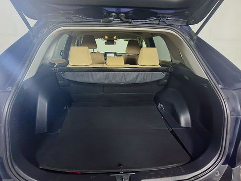 Used 2020 Toyota RAV4 XLE FWD image 27