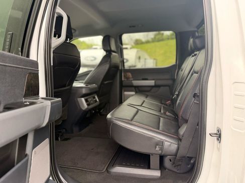 Used 2024 Ford F250 Lariat w/ Chrome Package AWD/4WD image 15