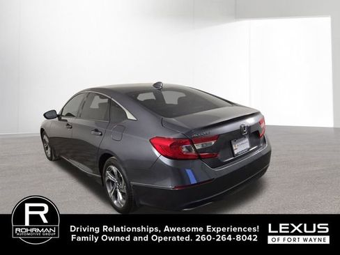 Used 2018 Honda Accord EX-L image 9