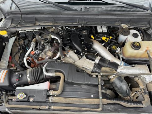 Used 2014 Ford F550 4X2 2dr Regular Cab 140.8 200. image 12