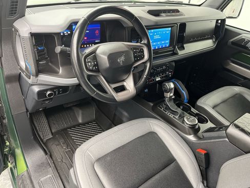 Certified 2023 Ford Bronco Black Diamond image 4