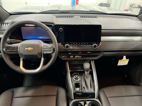 New 2026 Chevrolet Colorado LT w/ LT Convenience Package AWD/4WD image 10
