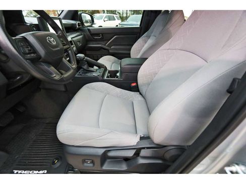 Used 2025 Toyota Tacoma SR5 image 11
