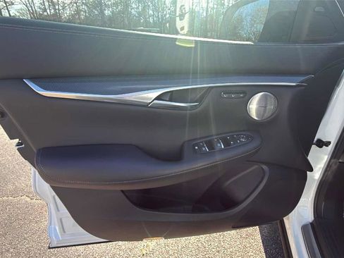 Used 2023 INFINITI QX50 Sport w/ Cargo Package image 11