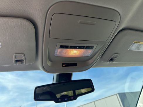 Used 2019 Chevrolet Colorado Z71 image 17