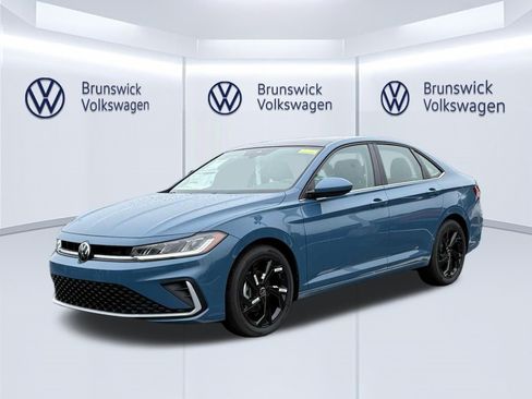 New 2026 Volkswagen Jetta SE FWD image 1