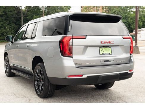 New 2026 GMC Yukon XL Elevation w/ Elevation Premium Package AWD/4WD image 6