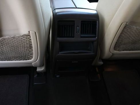 Used 2017 Mercedes-Benz GLS 450 4MATIC image 25