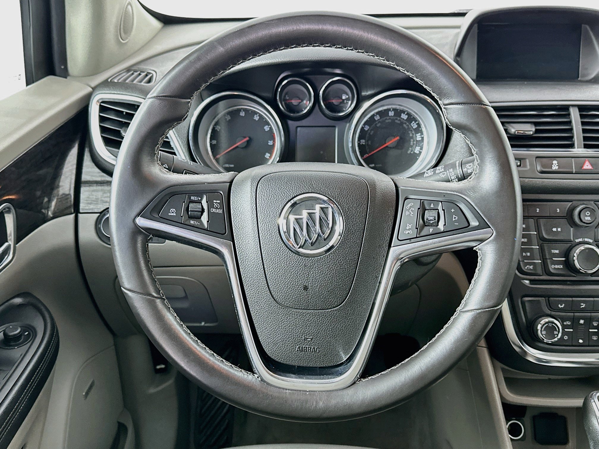 Used 2015 Buick Encore Convenience FWD image 18