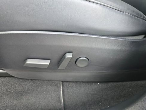 Used 2020 Tesla Model Y Performance image 20