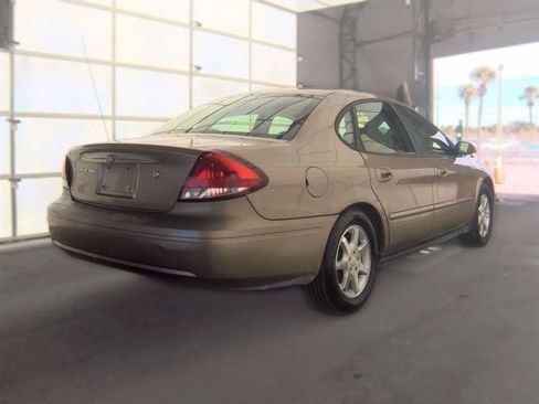 Used 2006 Ford Taurus SEL FWD image 5