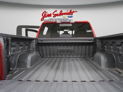 Used 2025 GMC Sierra 1500 AT4 w/ AT4 Preferred Package image 37