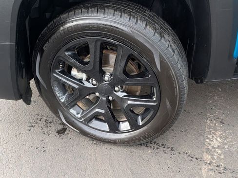 Used 2022 Jeep Renegade Altitude w/ Convenience Group image 28