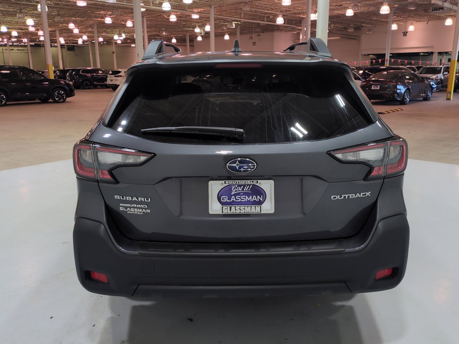 Certified 2025 Subaru Outback Premium w/ Popular Package #1A AWD/4WD image 4