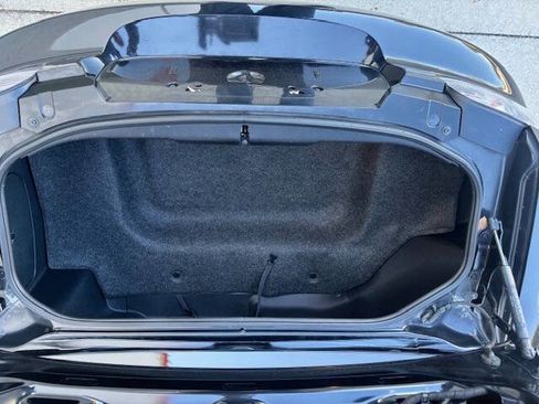 Used 2008 MAZDA MX-5 Miata Grand Touring w/ Premium Pkg image 12