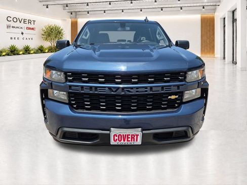 Used 2022 Chevrolet Silverado 1500 Custom RWD image 3