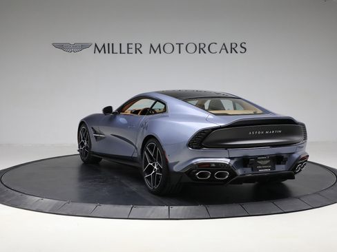 New 2025 Aston Martin Vanquish image 6