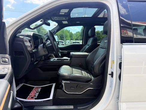 Used 2024 Ford F250 Platinum AWD/4WD image 21