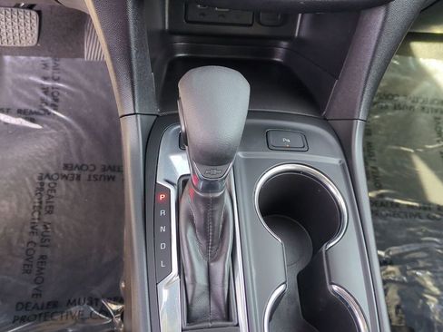 Used 2024 Chevrolet Equinox LT AWD/4WD image 19