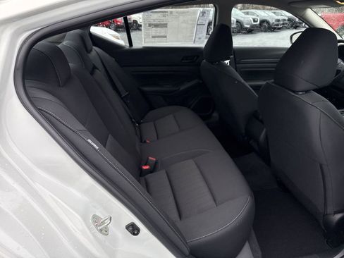 New 2025 Nissan Altima 2.5 S image 18