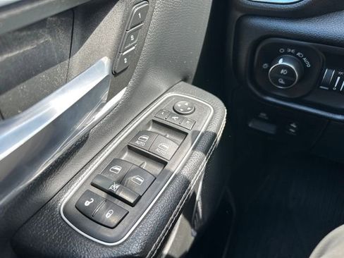 Used 2022 RAM 1500 Laramie image 29