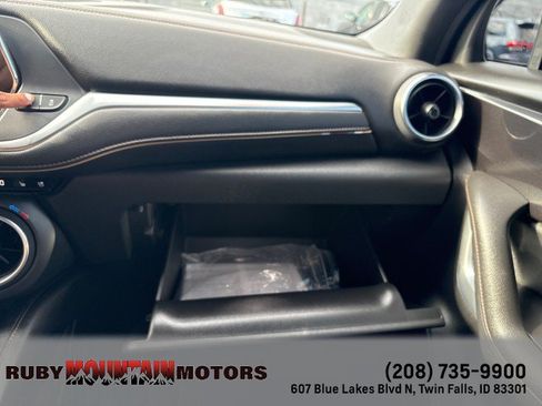 Used 2020 Chevrolet Blazer Premier w/ Driver Confidence II Package AWD/4WD image 19