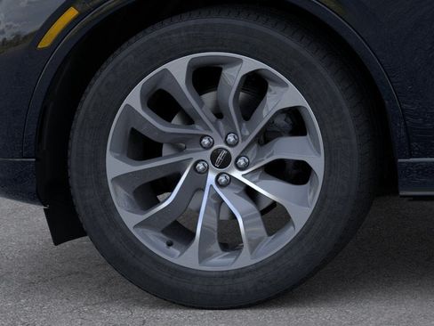 New 2026 Lincoln Aviator AWD image 19