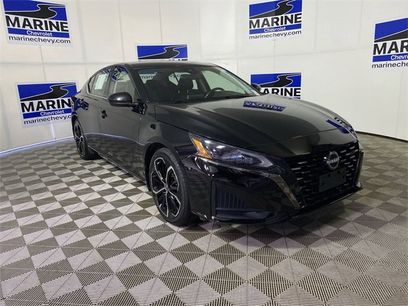 Used 2024 Nissan Altima 2.5 SR