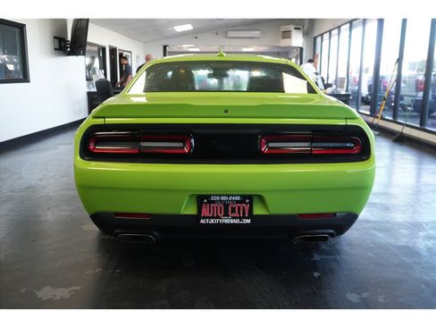 Used 2015 Dodge Challenger R/T Plus RWD image 6